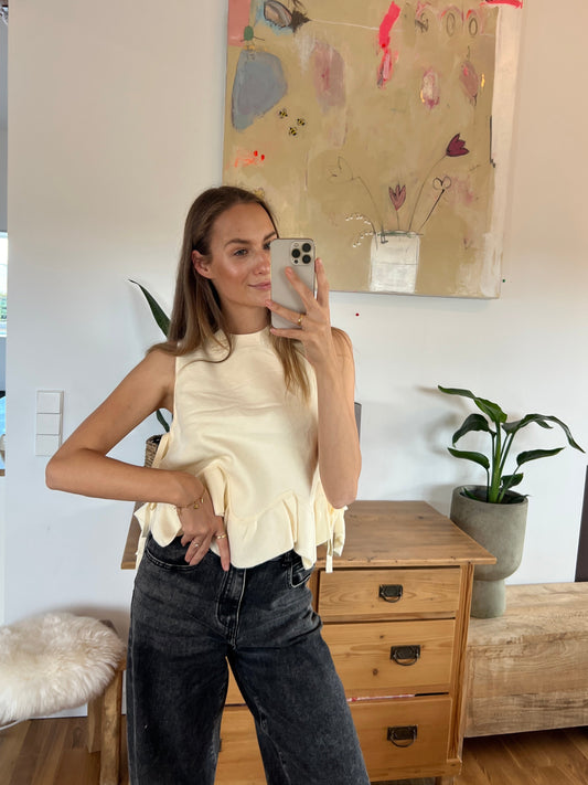 Bow Side Vest