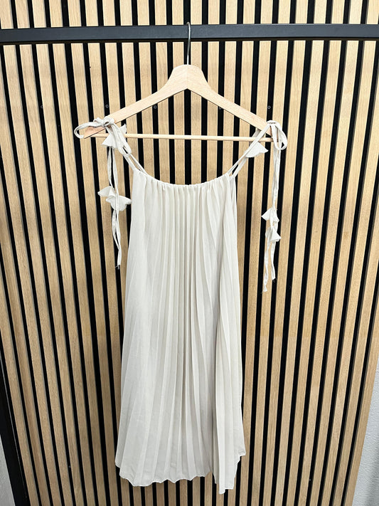 Plisseekleid mit Spaghettiträger