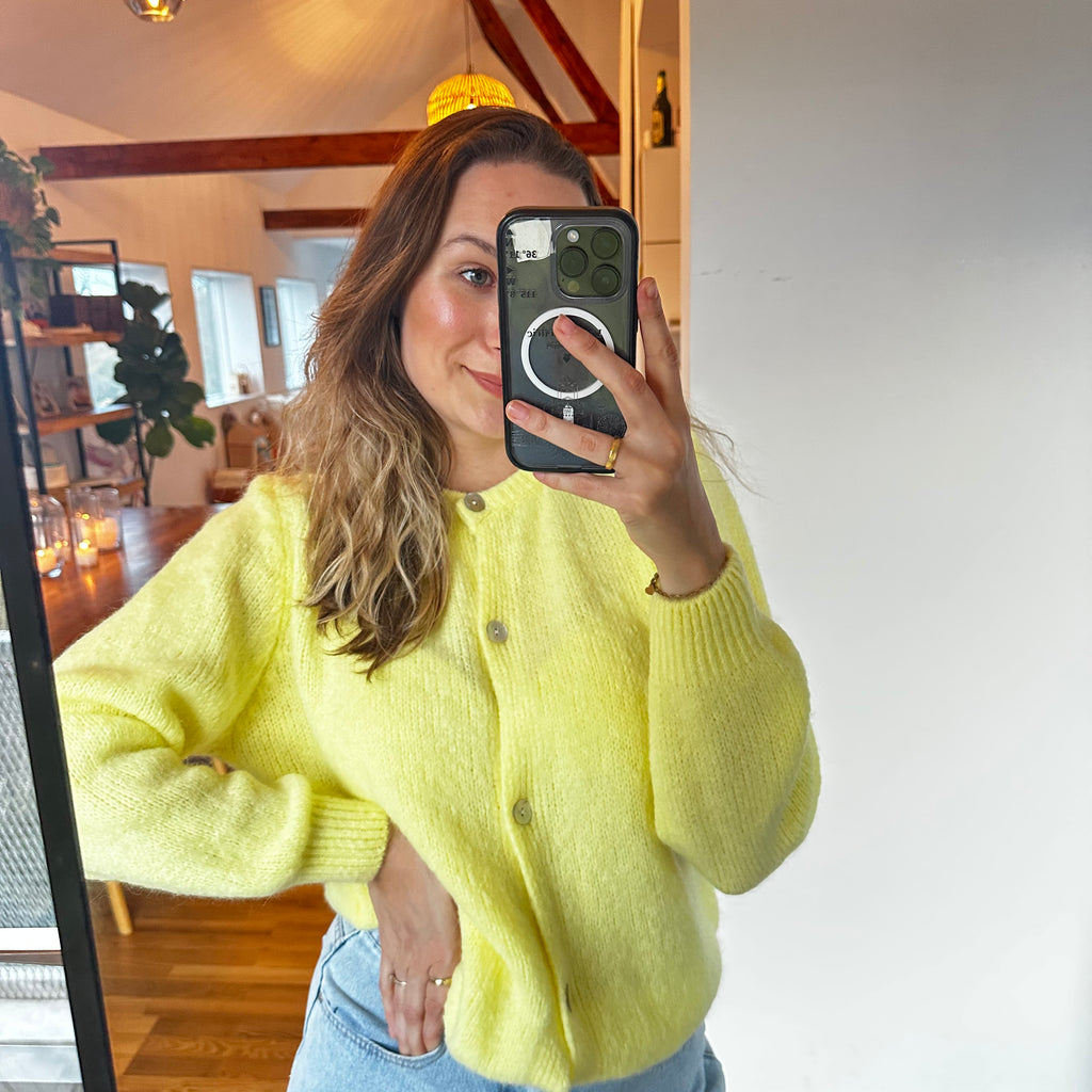 Kuschelige Strickjacke – Gelb