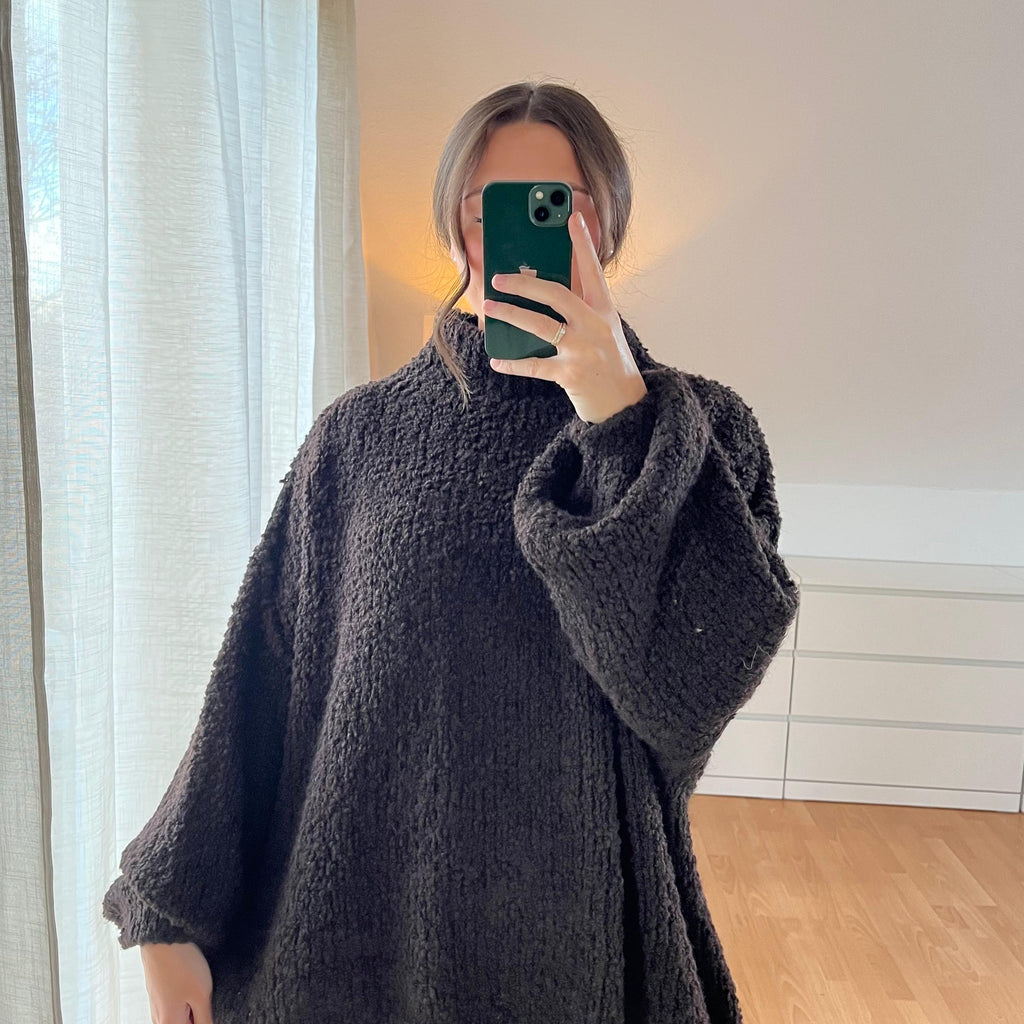Cozy Bouclé Oversize Pullover - schokobraun
