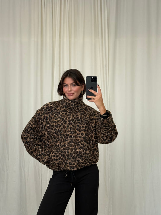 Cozy Leo Jacke