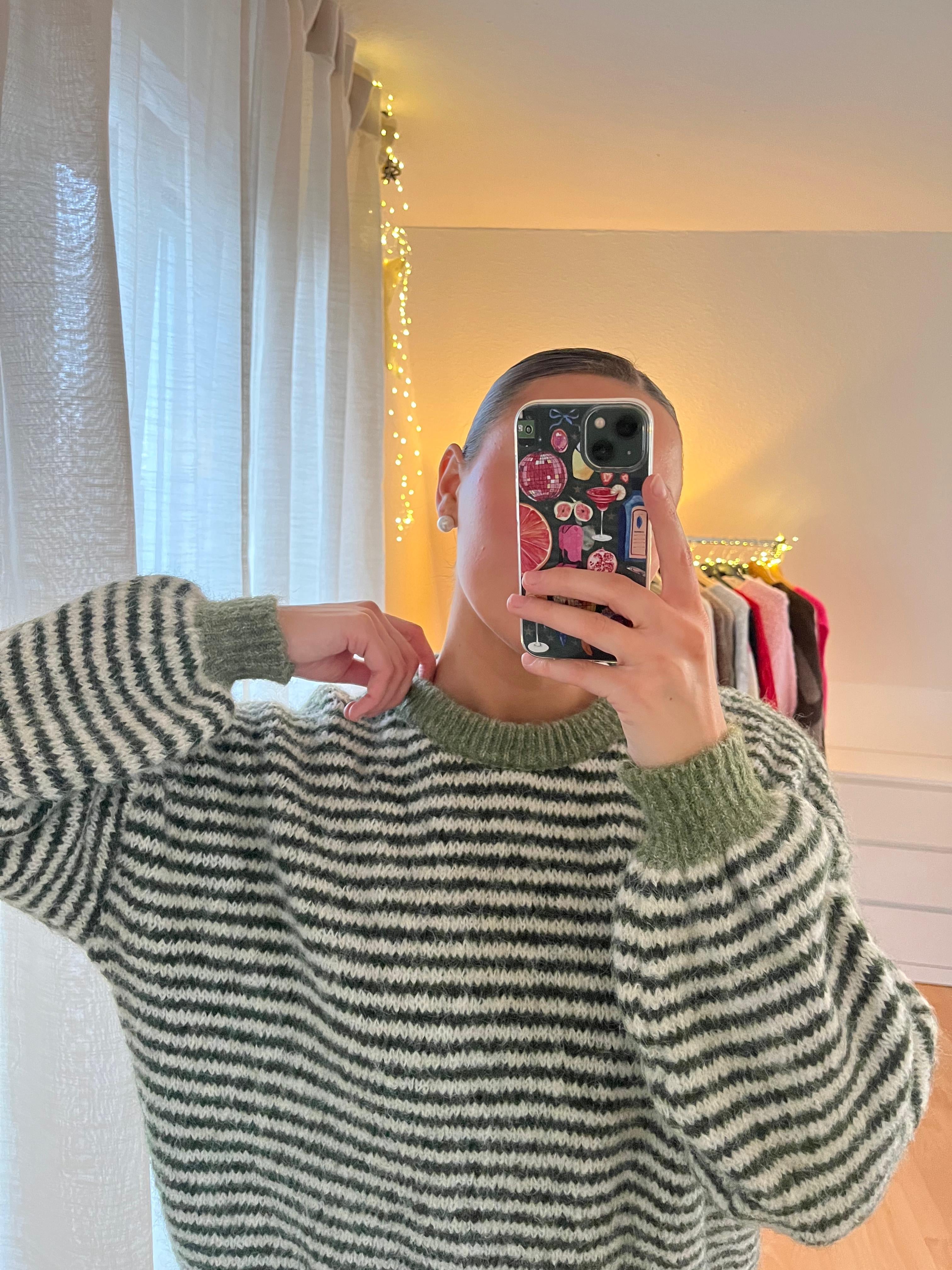 Pullover „Selina“ – Soft stripes & cozy vibes | Grün-Creme