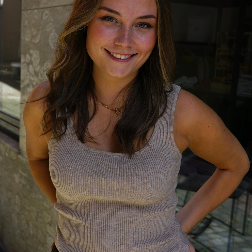 Basic Rib Top – Taupe
