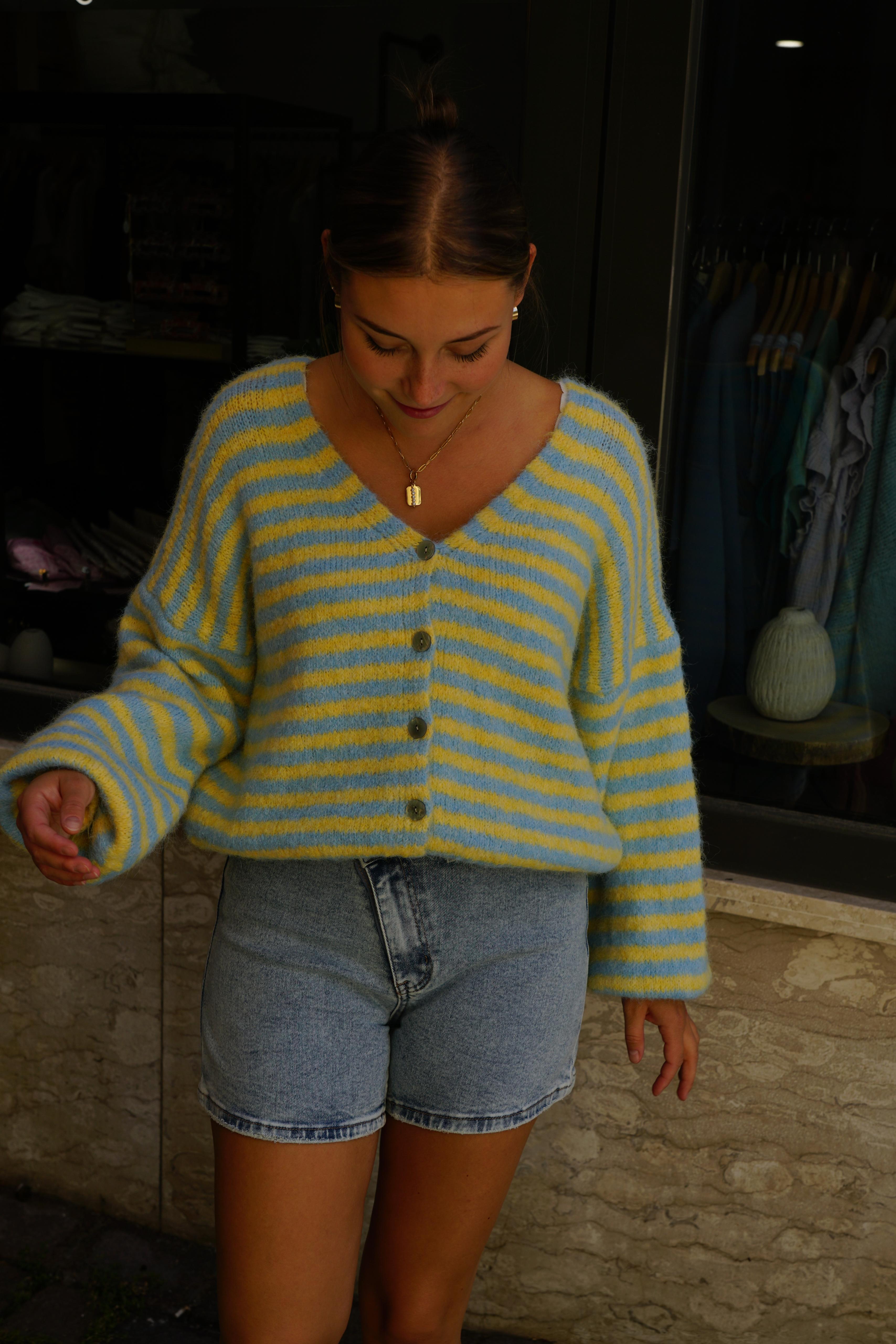 Cozy Stripes Cardigan in grün - beige