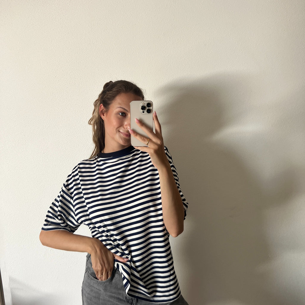 Lässiges Streifen T-Shirt – Dunkelblau/Weiß