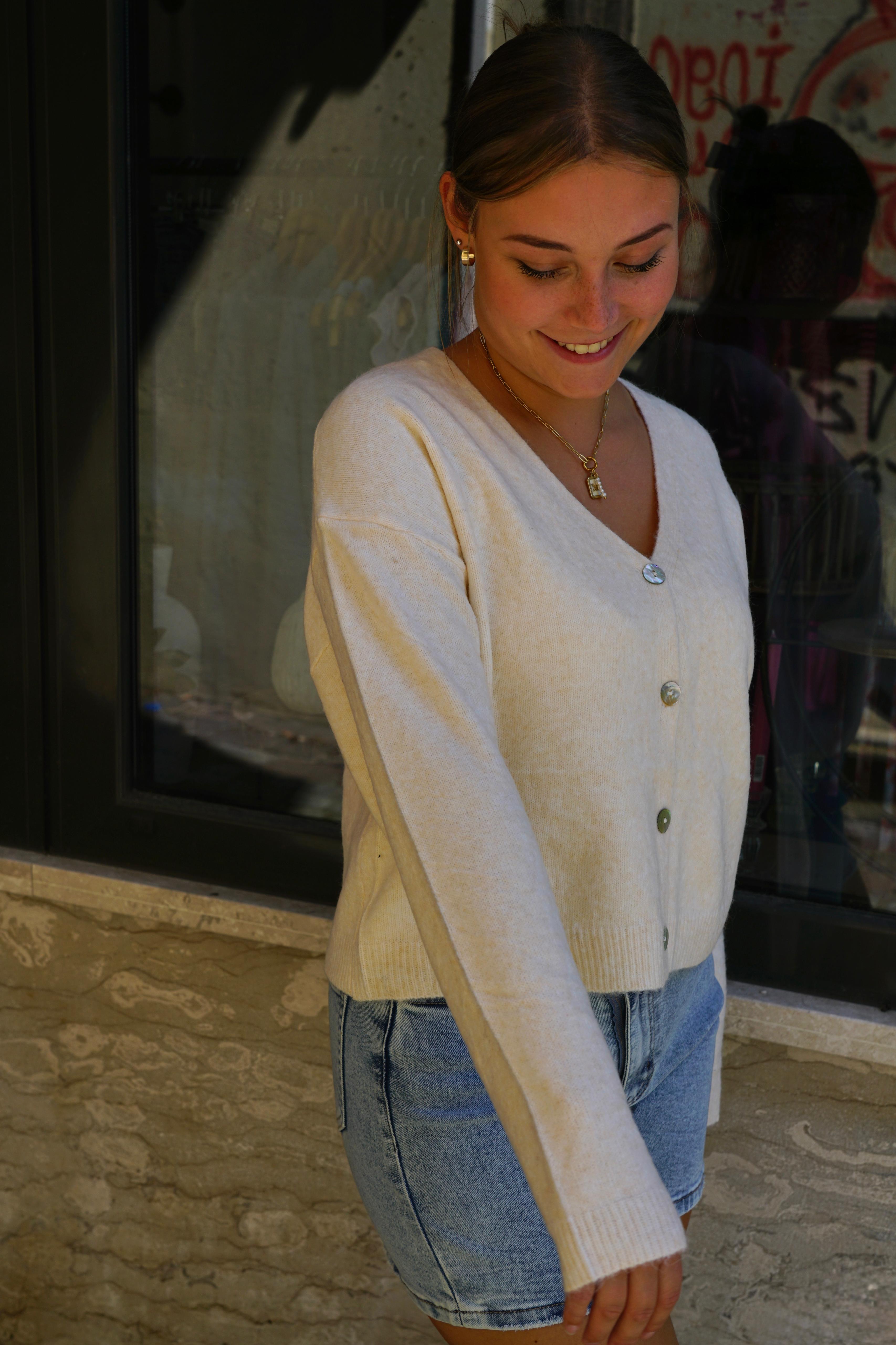 Vanilla cozy Cardigan