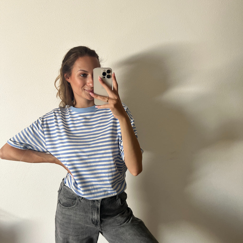 Lässiges Streifen T-Shirt – Hellblau/Weiß