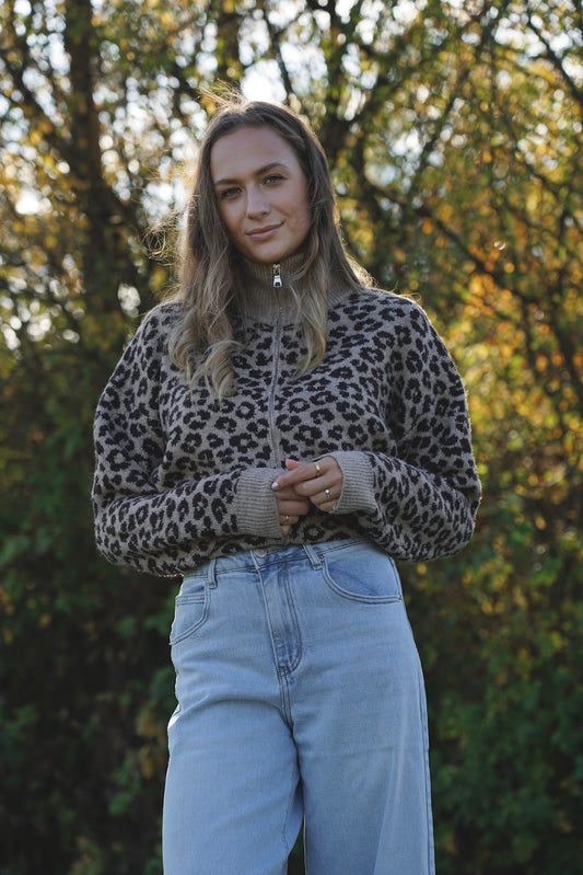 Leo Zip Cardigan