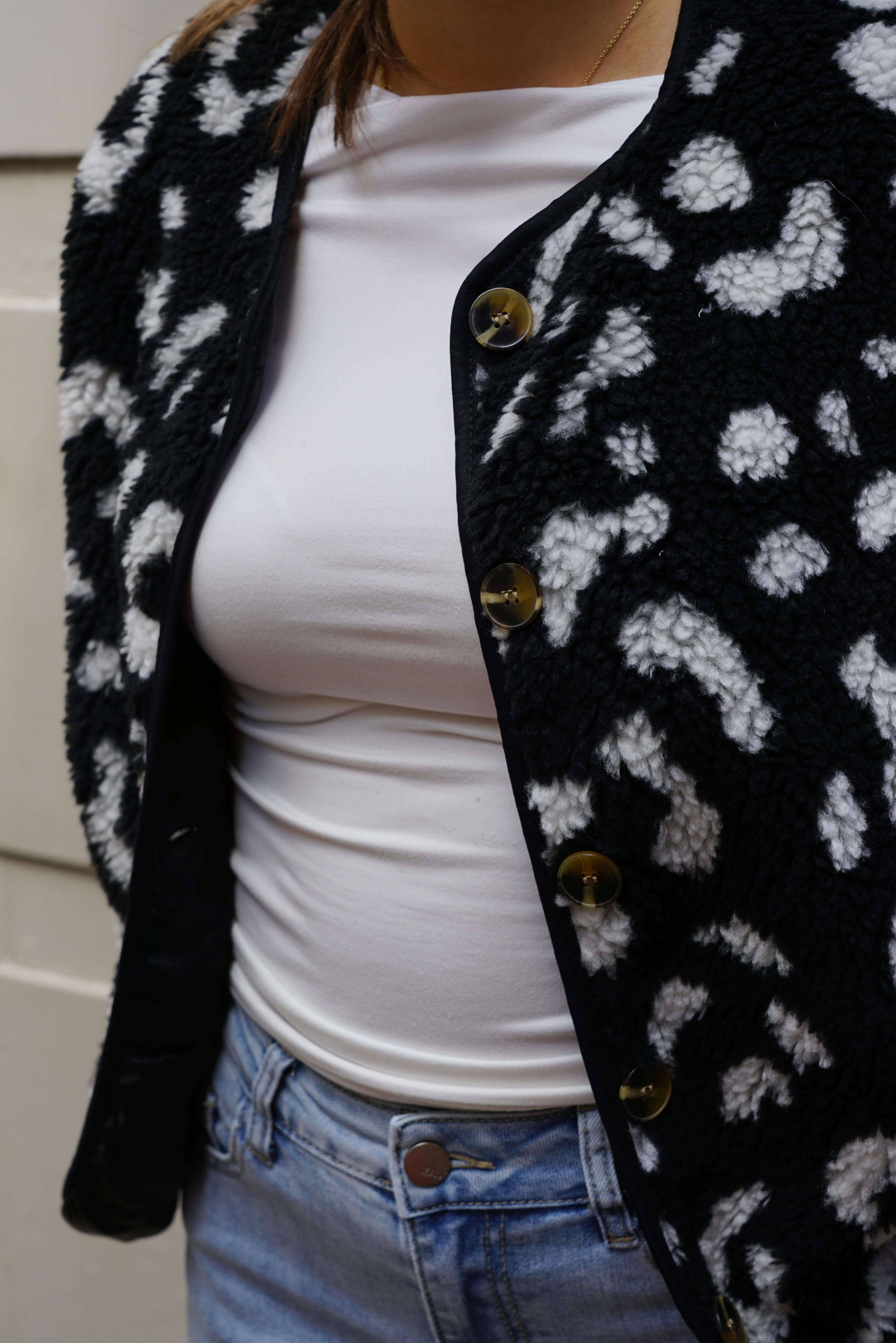Cozy Leo Vest – Black