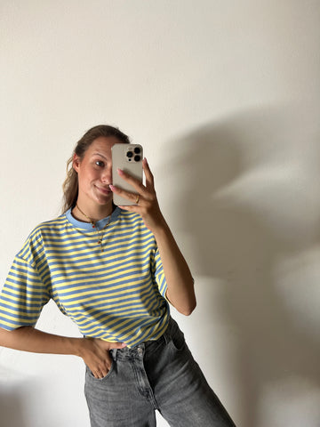 Lässiges Streifen T-Shirt – Hellblau/Gelb