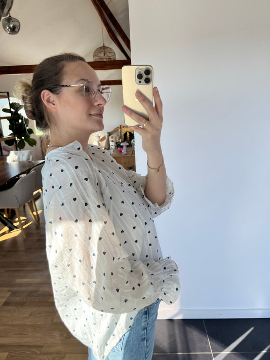 Blouse with heart print
