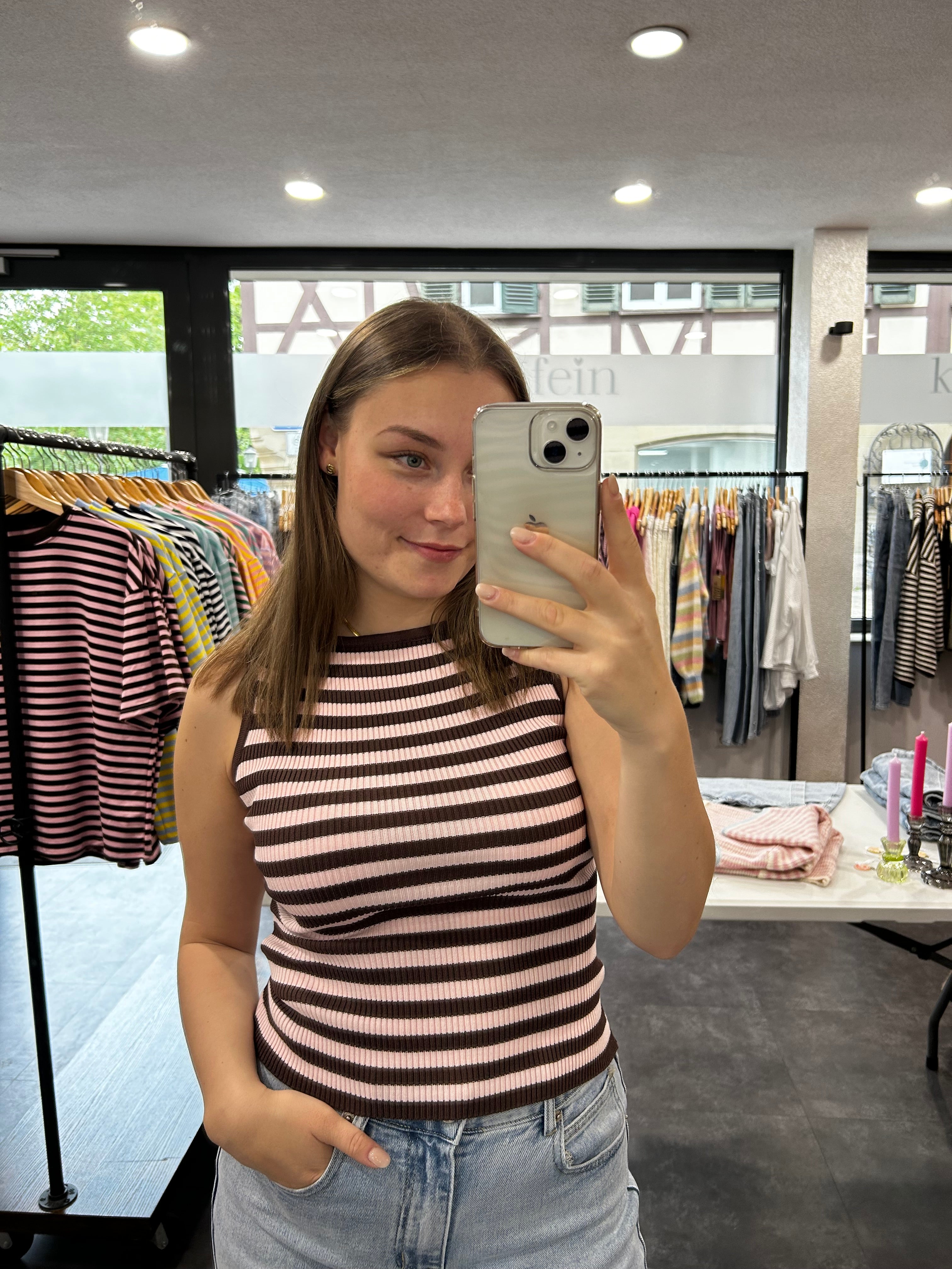 Gestreiftes Tanktop - in verschiedenen Farben erhältlich