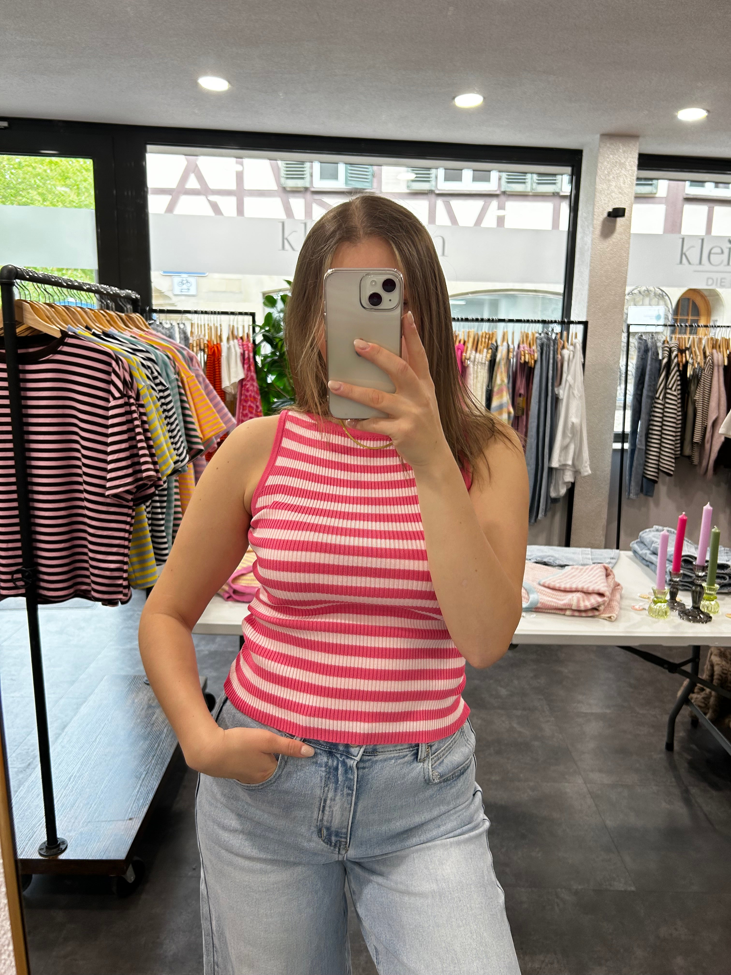 Gestreiftes Tanktop - in verschiedenen Farben erhältlich