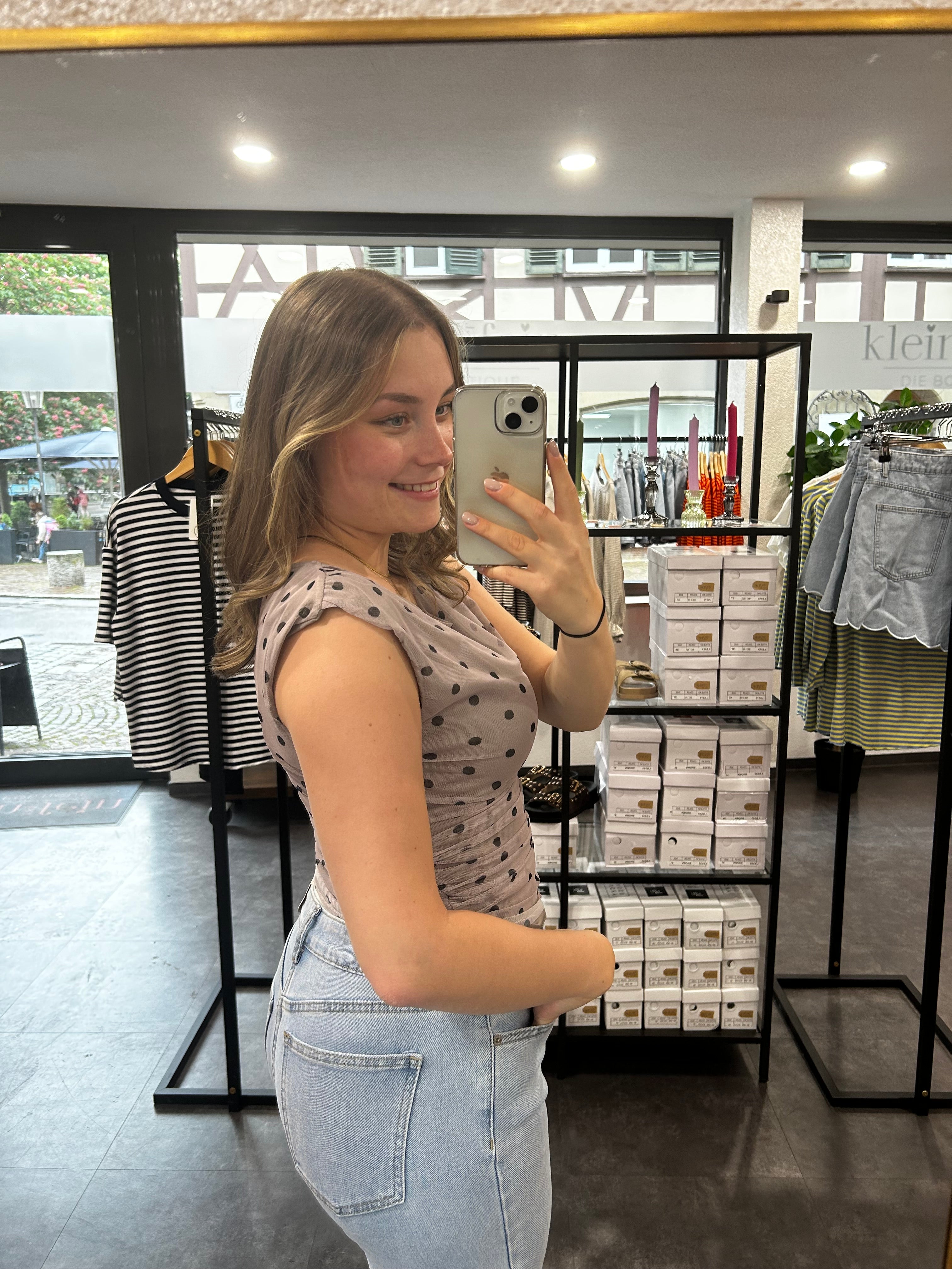 Mesh-Top mit Punkte Muster – Taupe/Schwarz