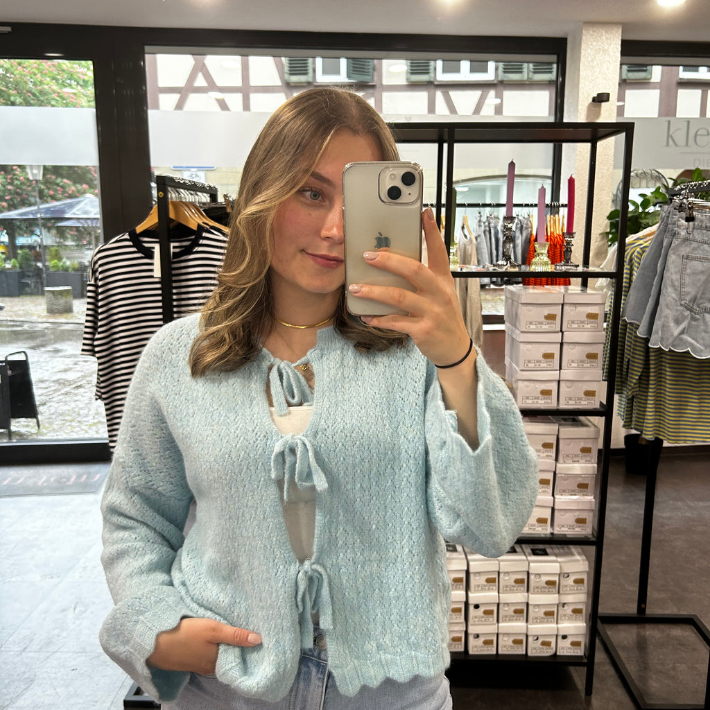 Strickjacke zum Binden – Babyblau