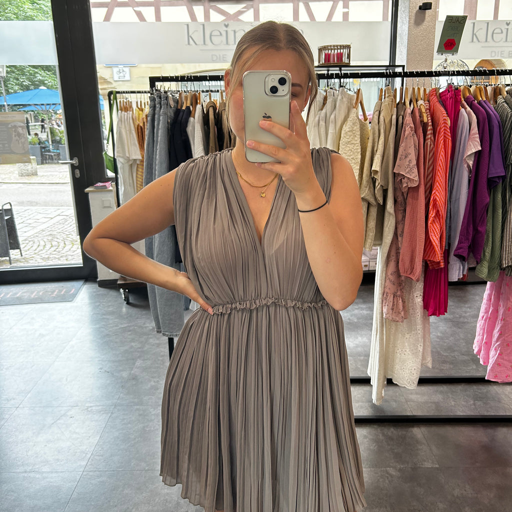 Plisseekleid Grau