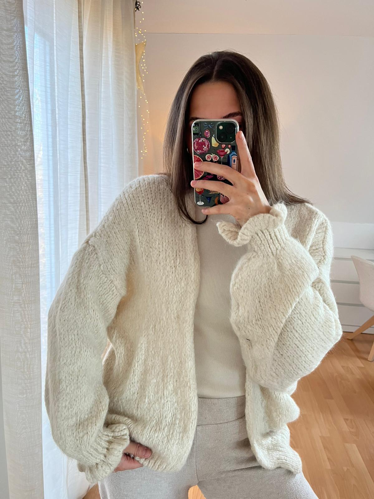 Strickjacke „Cleia“ – wollweiß