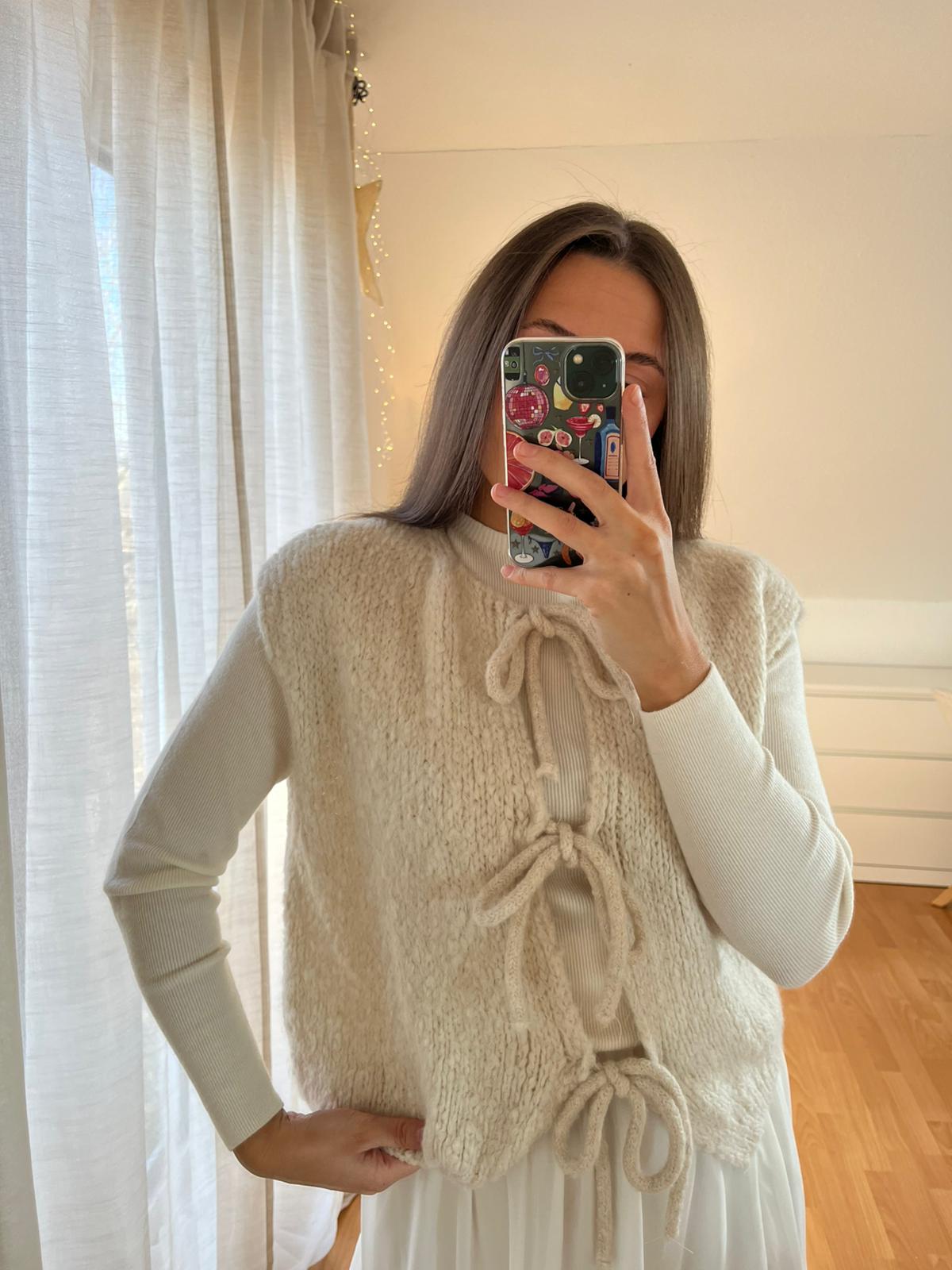 Strickweste „Mira“ – wollweiß