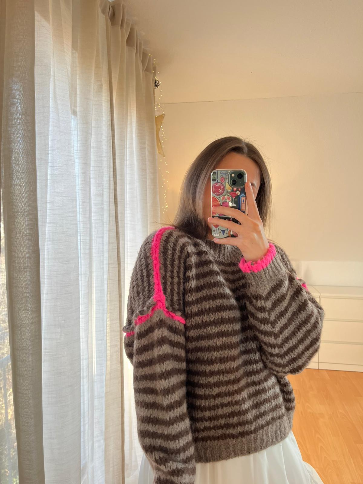 Strickpullover „Ravena“ – hellbraun dunkelbraun gestreift