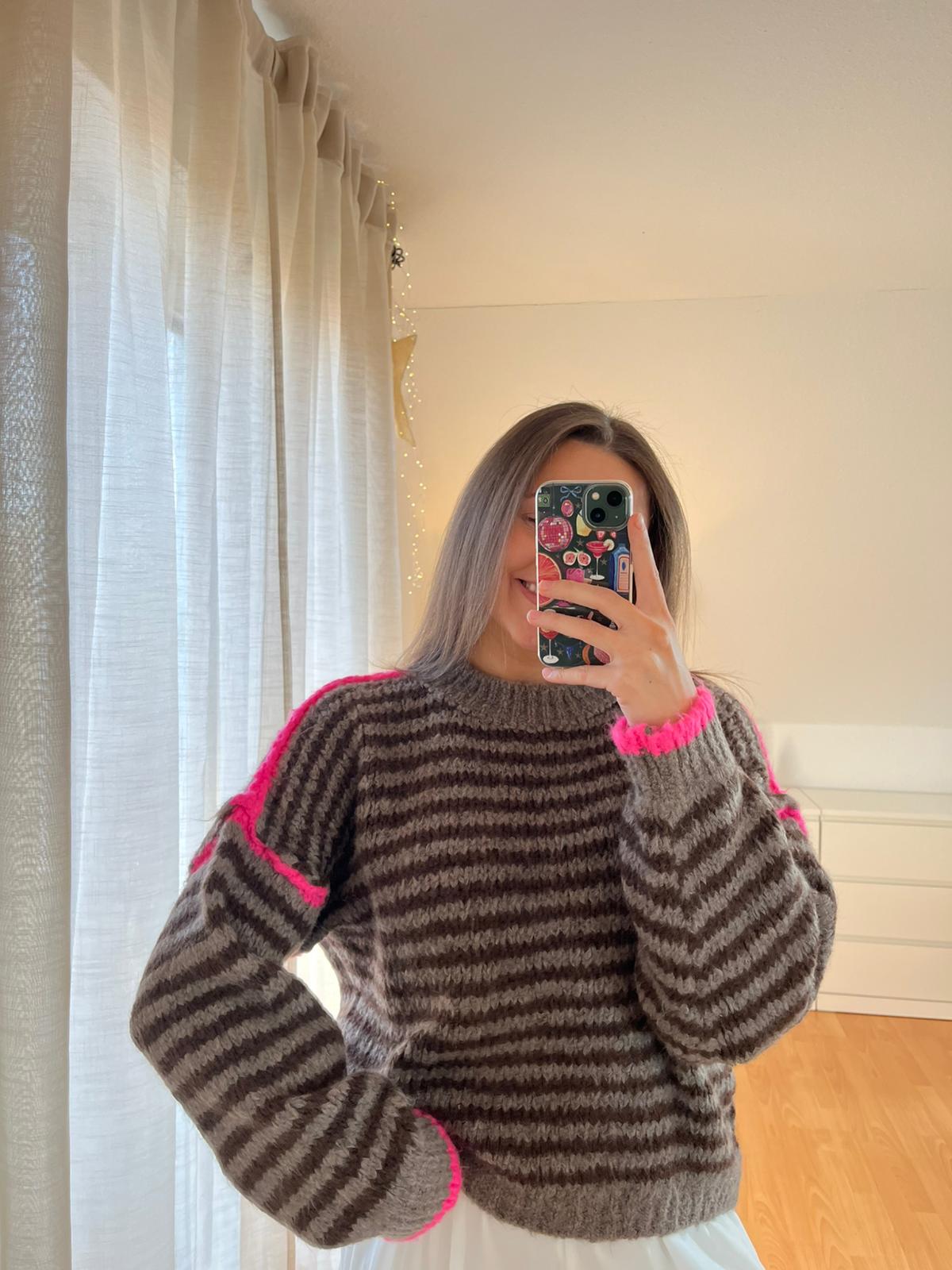 Strickpullover „Ravena“ – hellbraun dunkelbraun gestreift